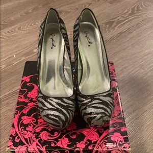 Black/Silver Zebra 🦓 Glitter Heels